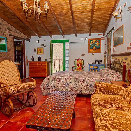 Вілла Casa El Lomito Bajo La Sorrueda Екстер'єр фото